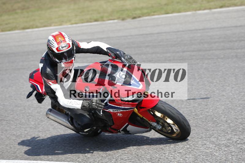 Archiv-2025/49 26.08.2025 Cornu Master School ADR/gruen-vert/6